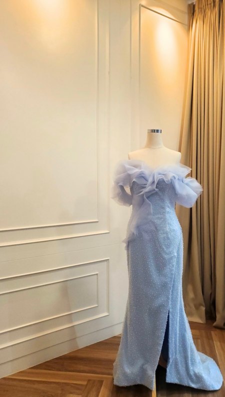 Gaun sewa CELRA.id Blue 11, warna biru muda