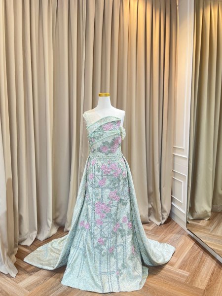 Gaun sewa CELRA.id Green 01, warna hijau