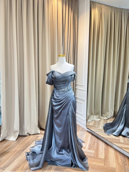 Gaun sewa CELRA.id Grey 11, warna abu-abu
