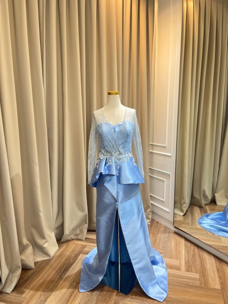 Gaun sewa CELRA.id Blue 01, warna biru muda