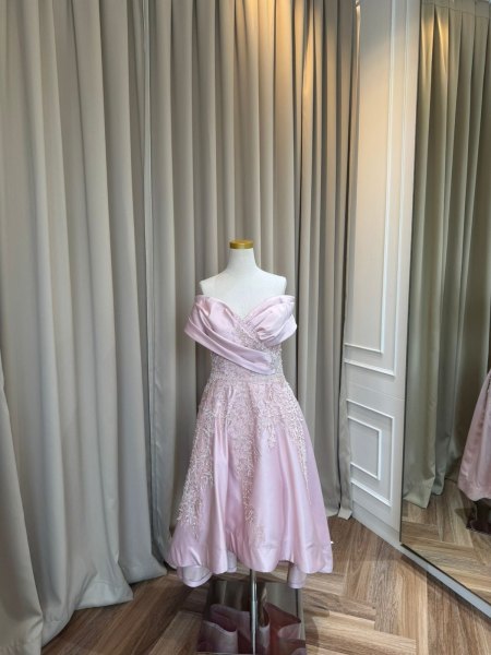 Gaun sewa CELRA.id Pink 02, warna pink