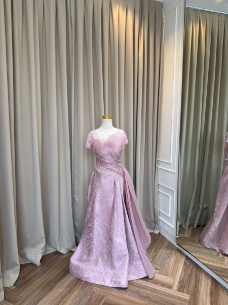 Gaun sewa CELRA.id Pink 03, warna pink